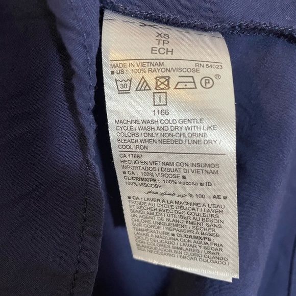 Old Navy Deep Beautiful Blue Lost At Sea Long Sleeve Tunic Top Size XS - Picture 7 of 11